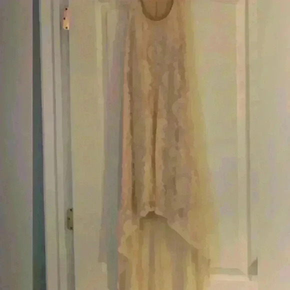 Codigo Women's Sz S‎ Asymmetrical High/Low Cream Women's Lace Dress with Lining - Picture 2 of 14